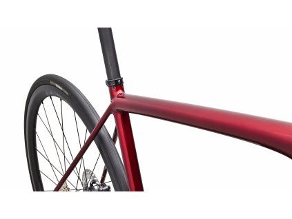 Silniční kolo SPECIALIZED Aethos 2 Pro Shimano Ultegra Di2 Gloss Red Sky / Chrome