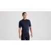 64023 780 APP FOUNDATION JERSEY SS MEN BLK FRONT 3 4