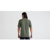 64023 000 APP TRAIL AIR JERSEY SS MEN OAKGRN BACK