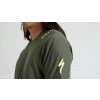 64023 000 APP TRAIL AIR JERSEY SS MEN OAKGRN DETAIL2